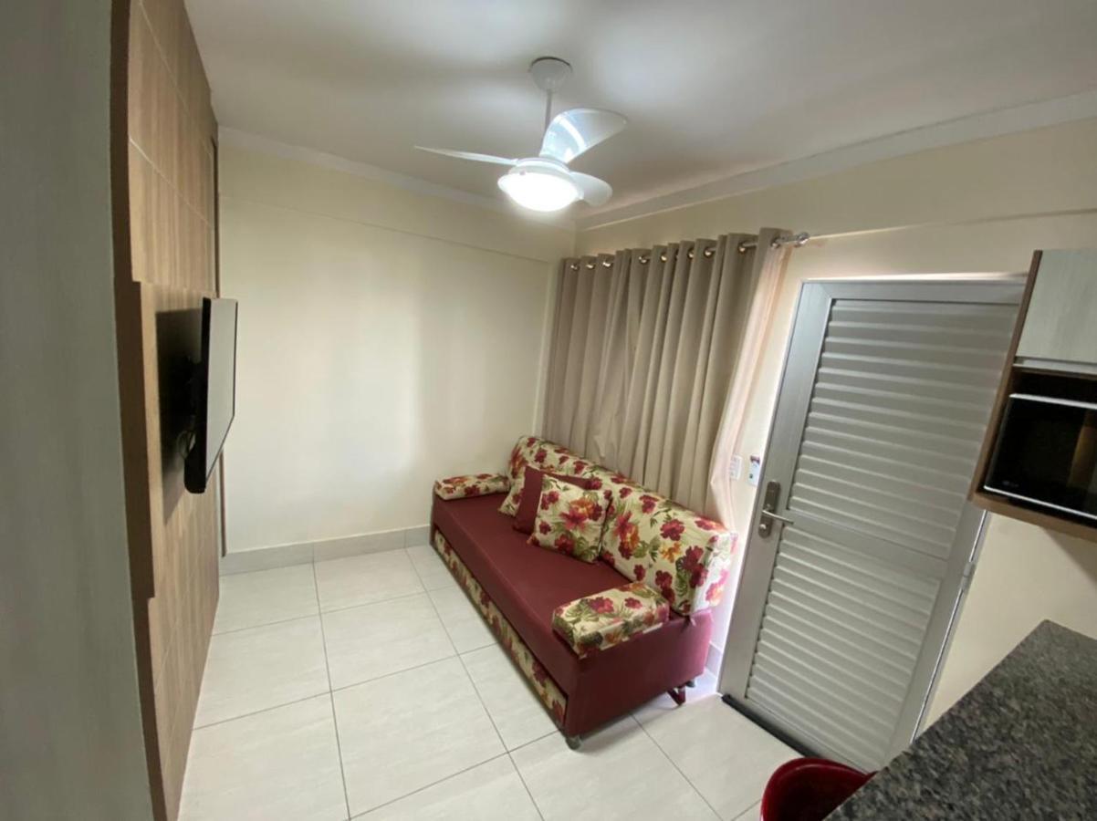 Lacqua Diroma V Apt Localizado Proximo A Portariaparque Aquatico Completo Nao Dispomos De Roupa De Cama E Banho Caldas Novas Luaran gambar