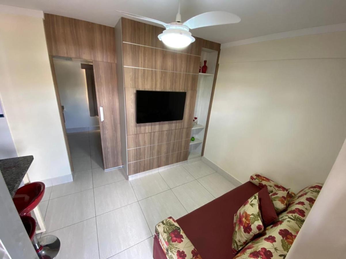Lacqua Diroma V Apt Localizado Proximo A Portariaparque Aquatico Completo Nao Dispomos De Roupa De Cama E Banho Caldas Novas Luaran gambar